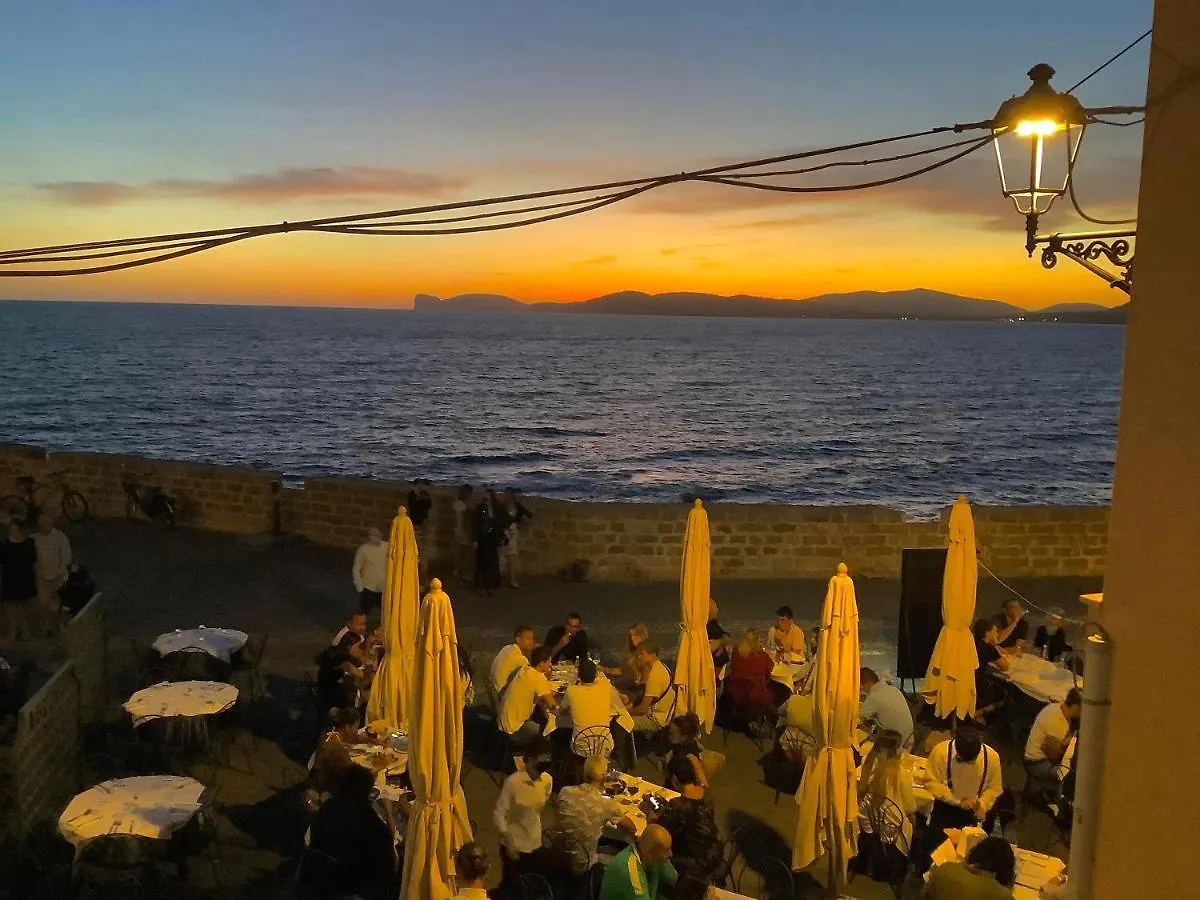 Apartment Emerald Top In Old Town By Sea Alghero Italy